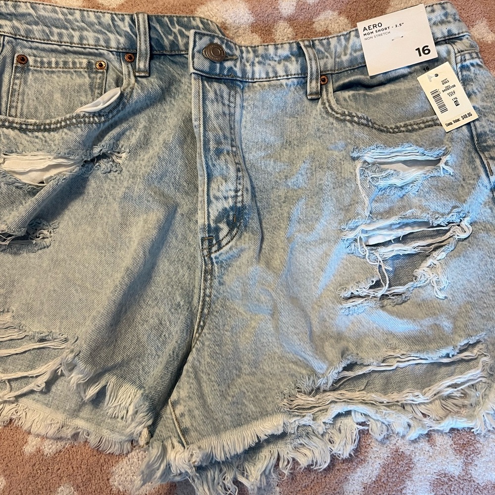 NWT Aeropostale mom shorts!!